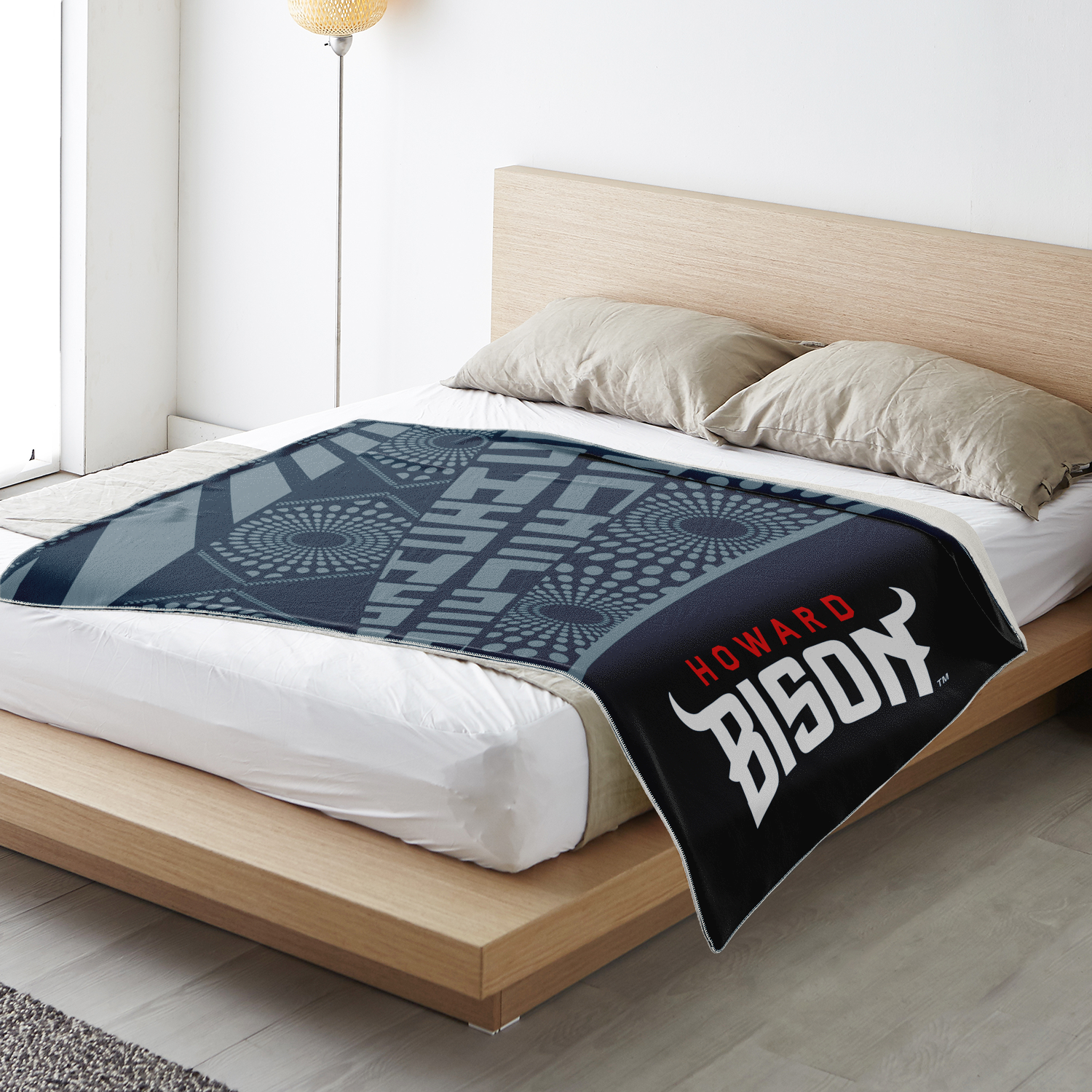 Howard Bison™ Microfleece Blanket